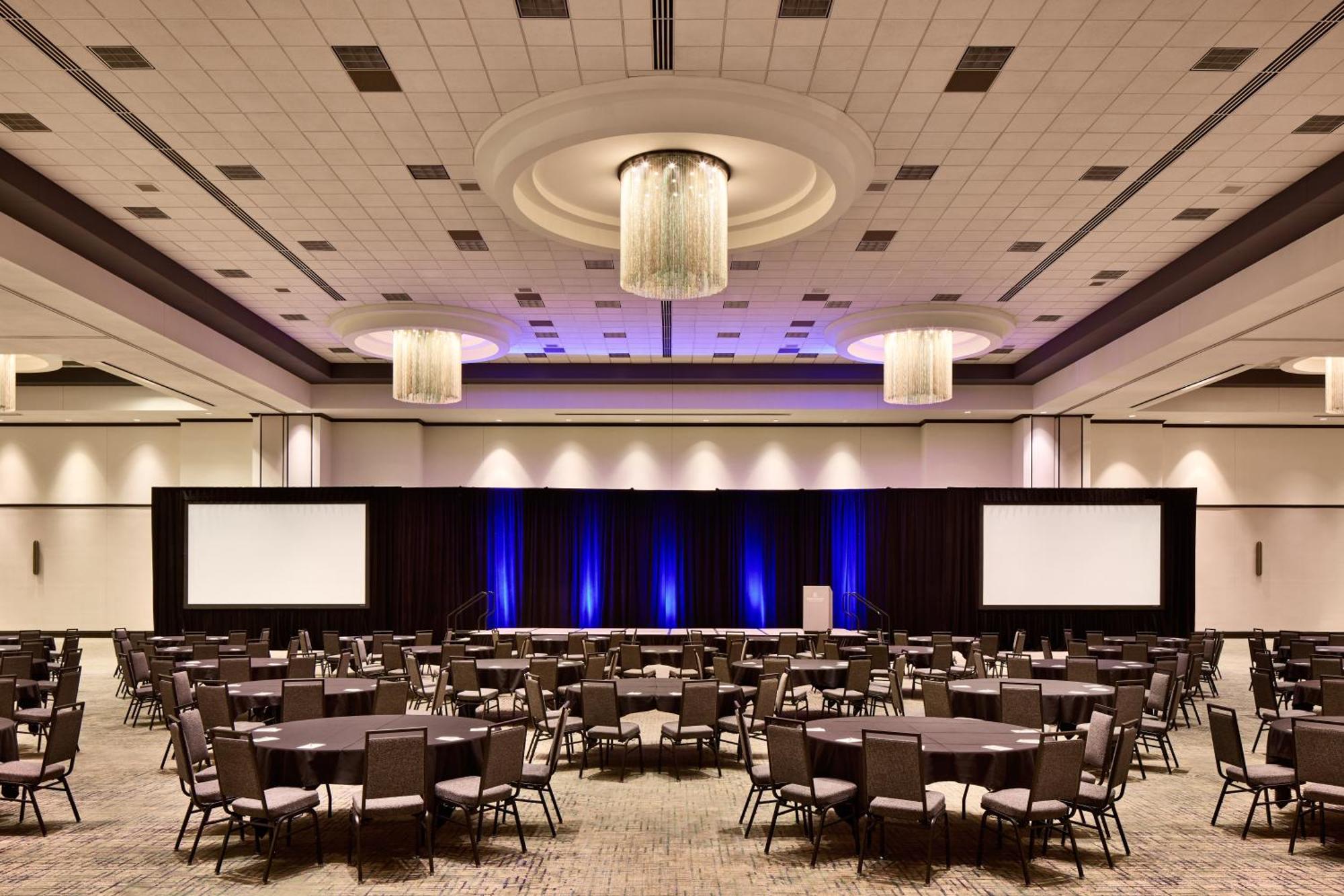 Renaissance Phoenix Glendale Hotel & Conference Center Екстериор снимка