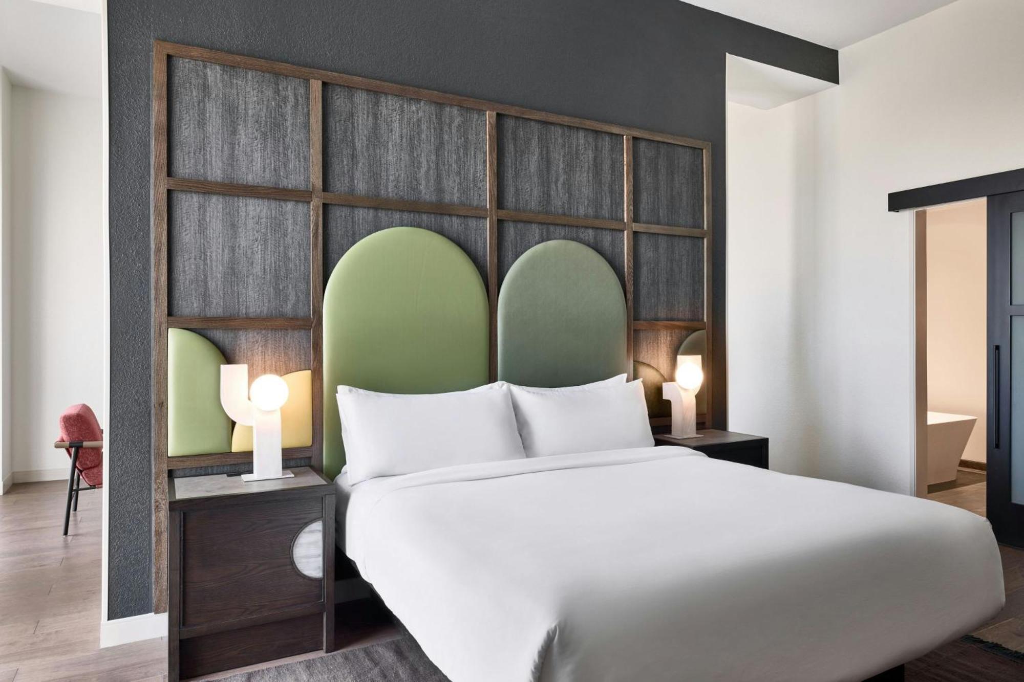 Renaissance Phoenix Glendale Hotel & Conference Center Екстериор снимка
