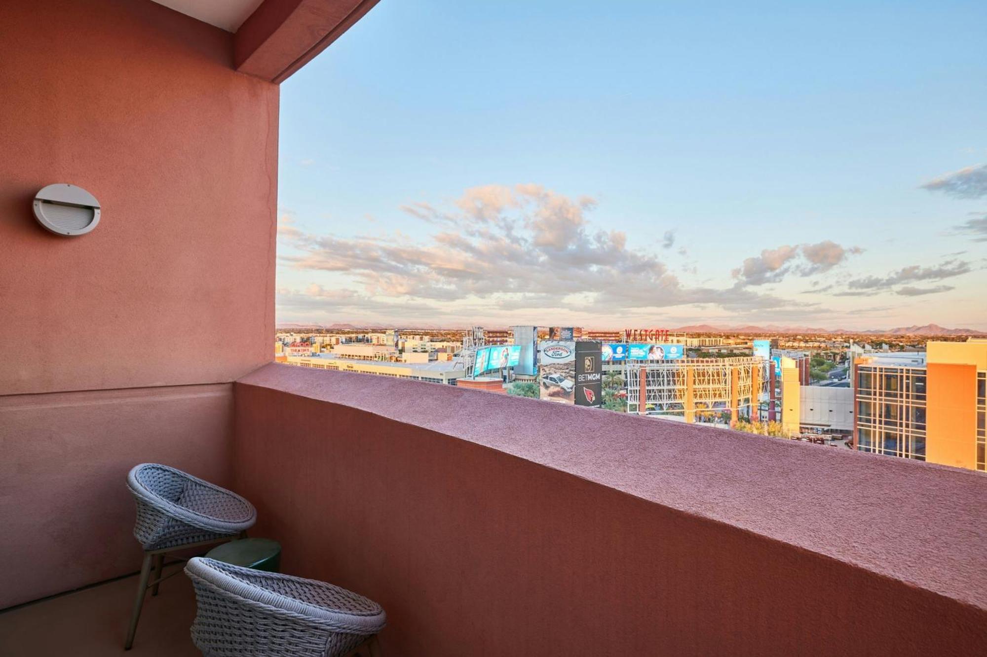 Renaissance Phoenix Glendale Hotel & Conference Center Екстериор снимка