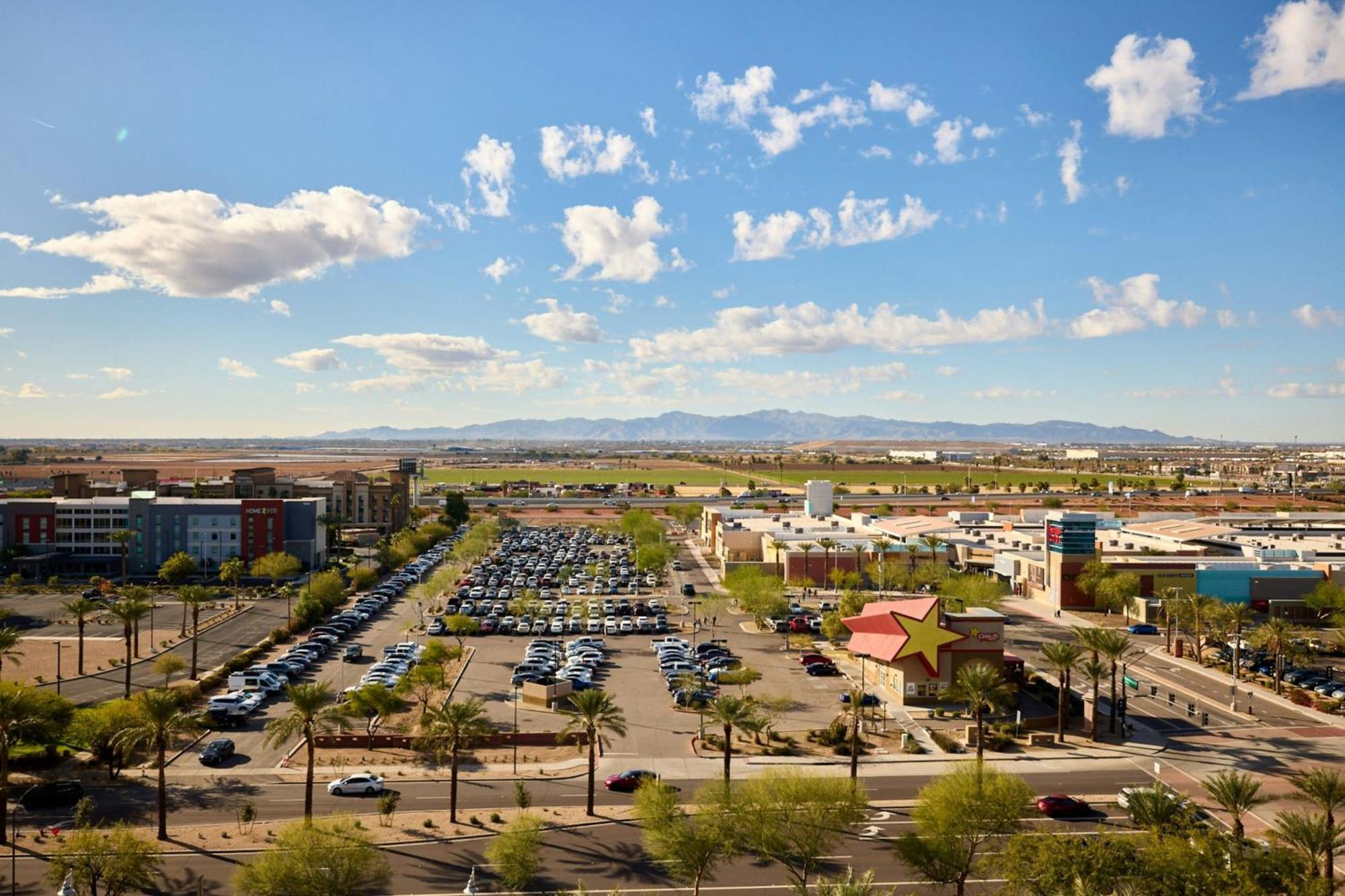 Renaissance Phoenix Glendale Hotel & Conference Center Екстериор снимка