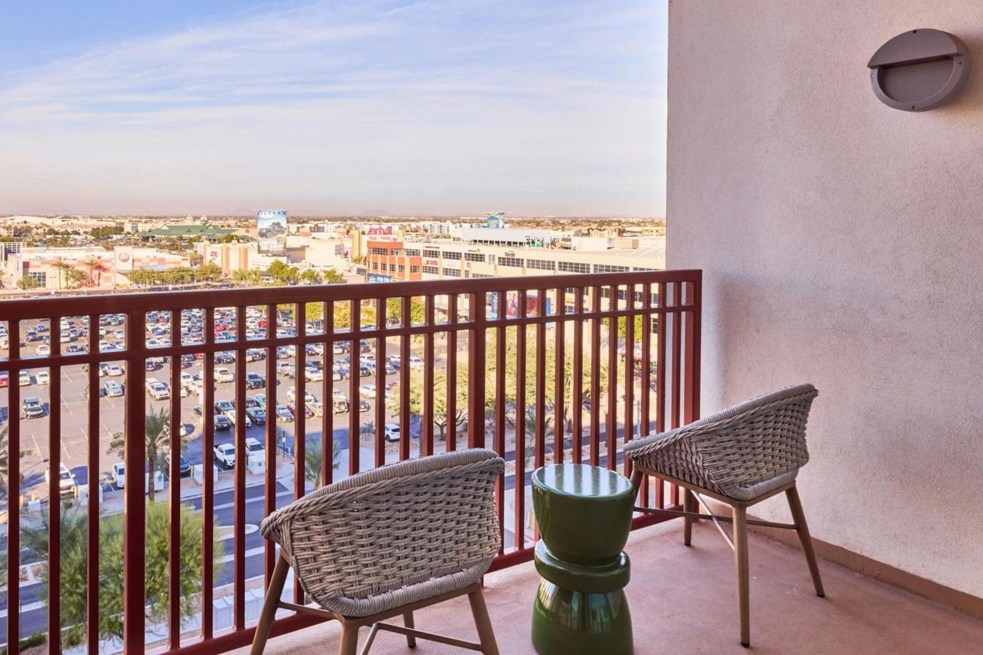 Renaissance Phoenix Glendale Hotel & Conference Center Екстериор снимка
